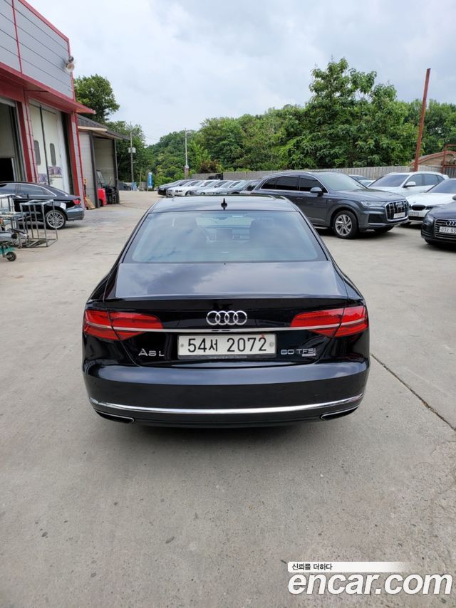 Audi A8 2015 — photo 5