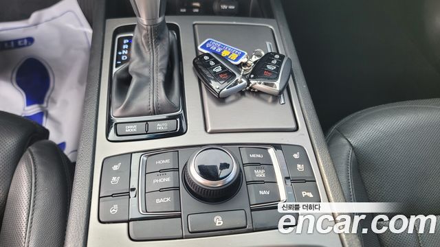 Hyundai Genesis 2016 — photo 9