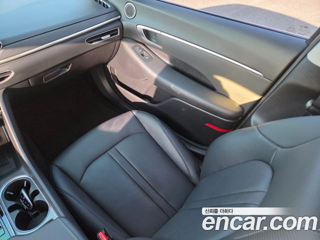 Hyundai Sonata 2021 — photo 9