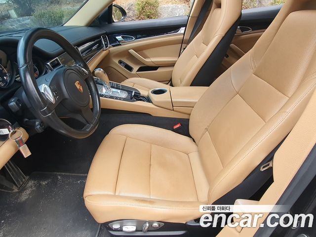 Porsche Panamera 2016 — photo 10