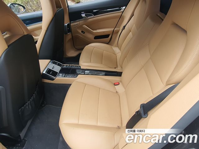 Porsche Panamera 2016 — photo 11