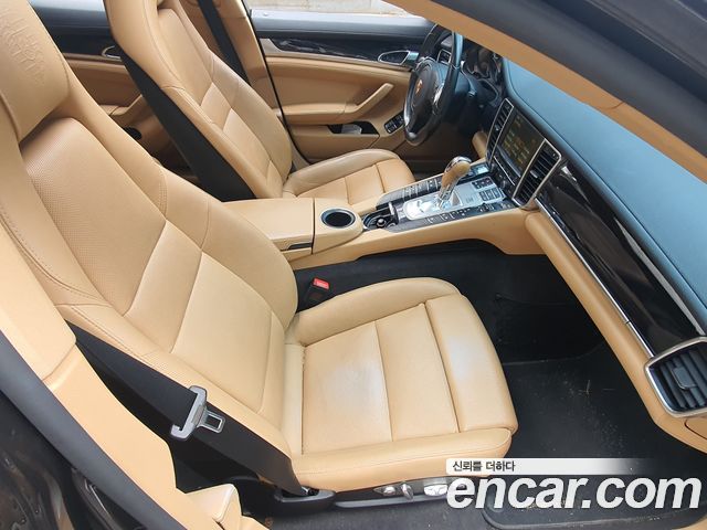 Porsche Panamera 2016 — photo 13