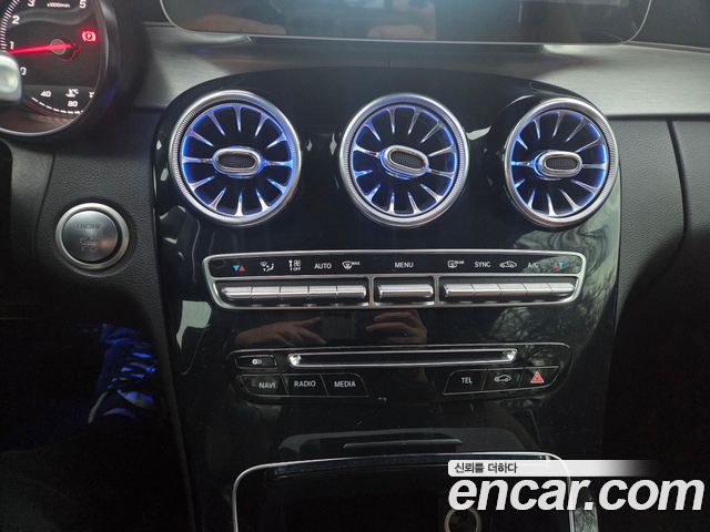 Mercedes-Benz C-Class 2017 — photo 14
