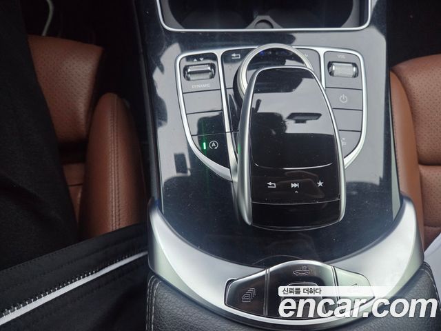 Mercedes-Benz C-Class 2017 — photo 15
