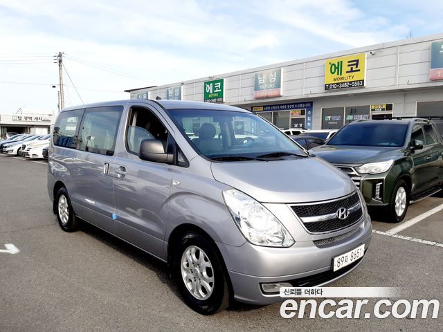 Hyundai Starex 2016 — photo 1