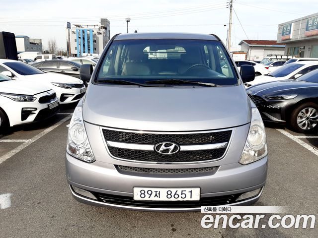 Hyundai Starex 2016 — photo 2