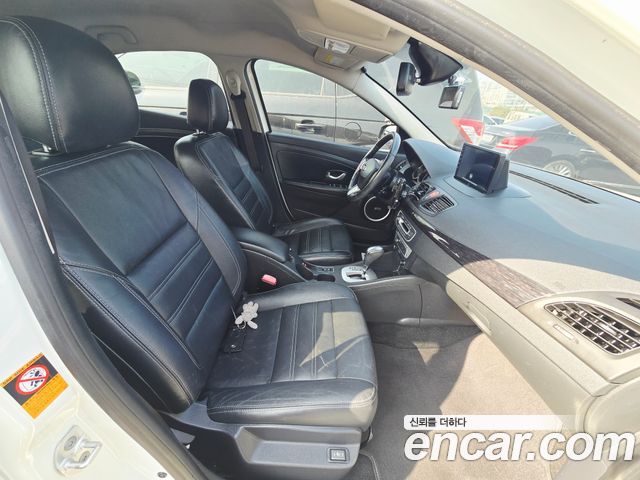 Renault Korea SM3 2015 — photo 13