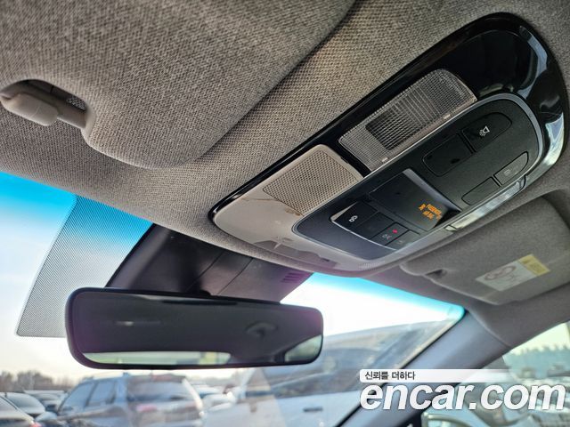 Hyundai Sonata 2022 — photo 17
