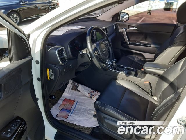 Kia Sportage 2016 — photo 8