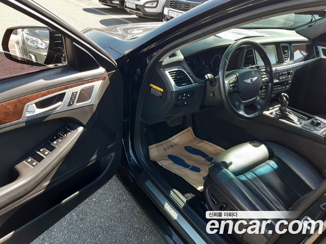 Hyundai Genesis 2016 — photo 8