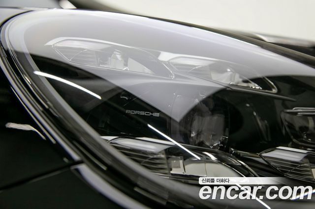 Porsche Cayenne 2020 — photo 5