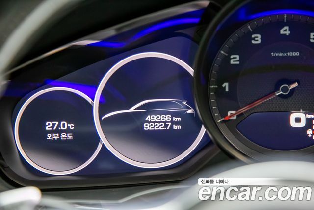 Porsche Cayenne 2020 — photo 14