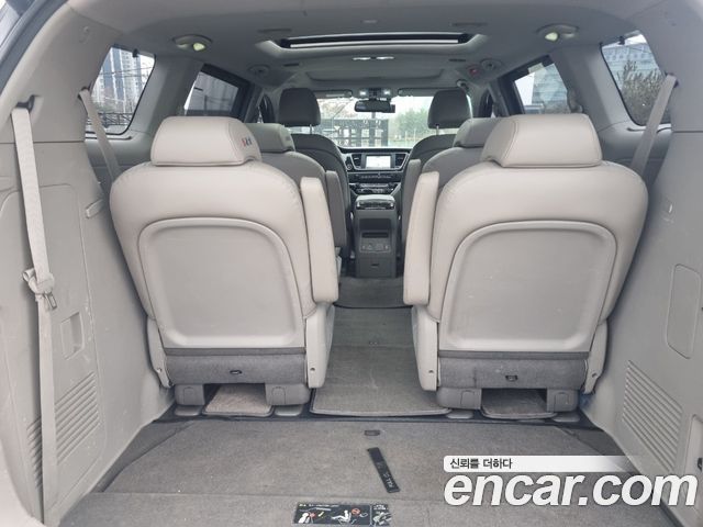 Kia Canival 2020 — photo 10