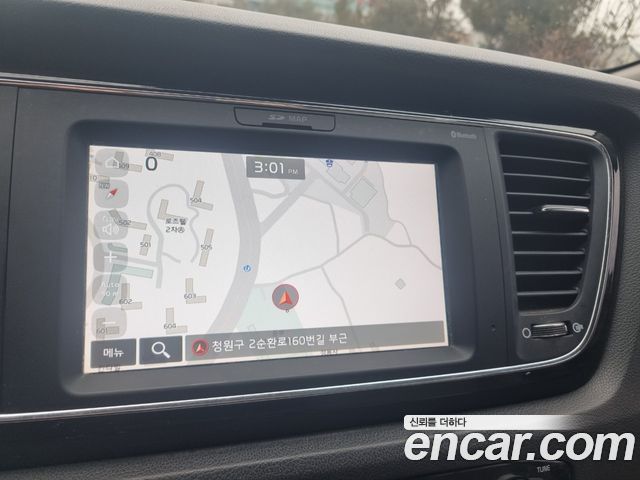 Kia Canival 2020 — photo 12