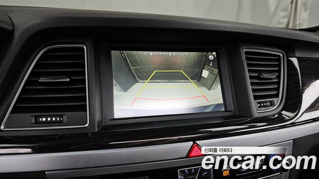 Genesis G80 2018 — photo 15
