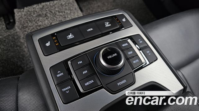Genesis G80 2018 — photo 19
