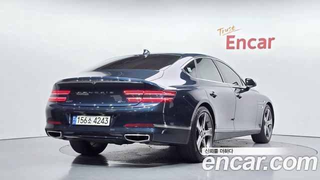 Genesis G80 2022 — photo 2
