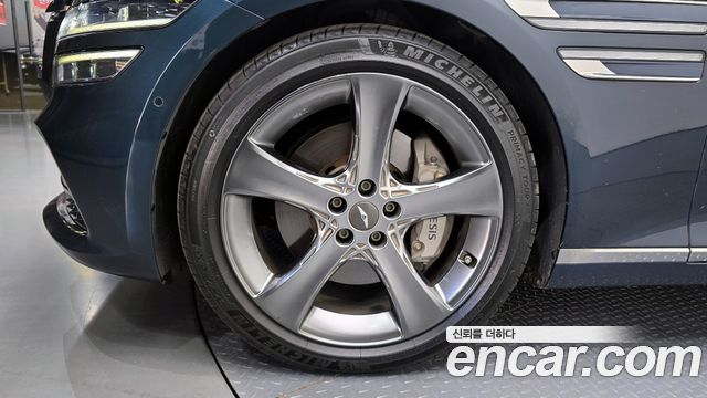 Genesis G80 2022 — photo 5