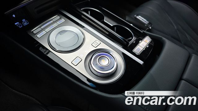 Genesis G80 2022 — photo 9