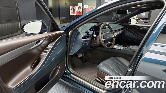 Genesis G80 2022 — photo 11