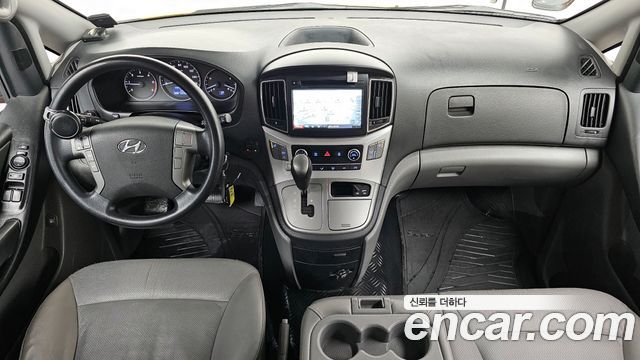 Hyundai Starex 2017 — photo 7