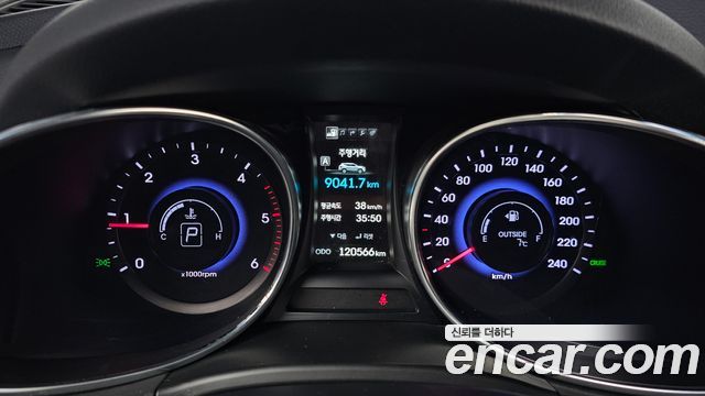 Hyundai Santafe 2015 — photo 8