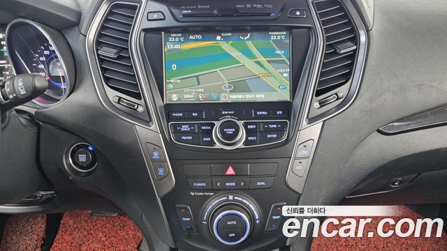Hyundai Santafe 2015 — photo 14