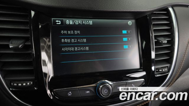 Chevrolet Korea Trax 2019 — photo 16