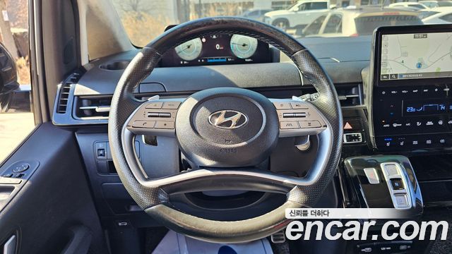 Hyundai Staria 2022 — photo 15