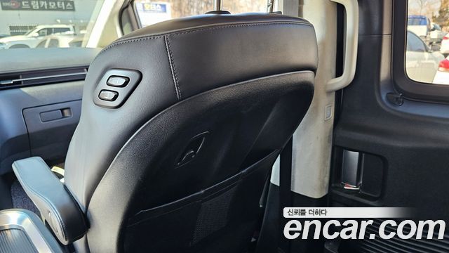 Hyundai Staria 2022 — photo 19