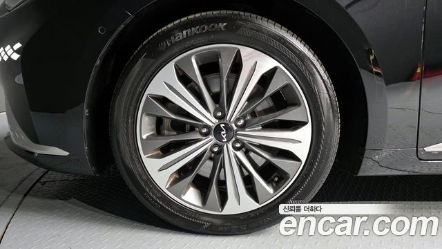 Kia K8 2022 — photo 5