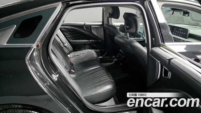 Kia K8 2022 — photo 12