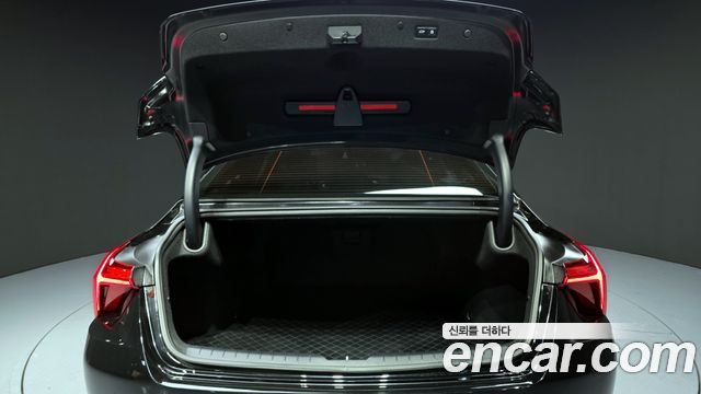 Kia K8 2022 — photo 20