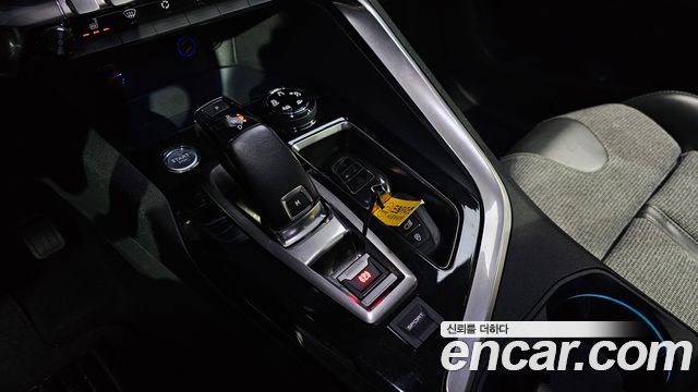 Peugeot 3008 2017 — photo 9