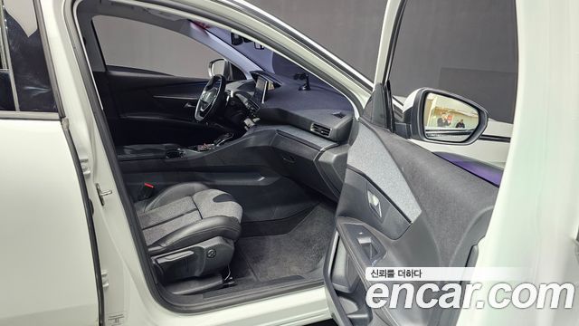Peugeot 3008 2017 — photo 10