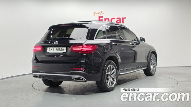 Mercedes-Benz GLC-Class 2019 — photo 2