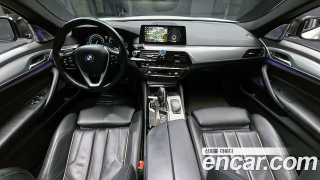 BMW 5-Series 2017 — photo 7