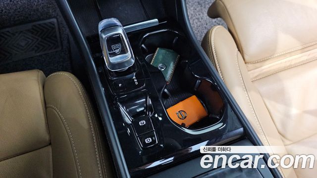 Volvo XC40 2022 — photo 9