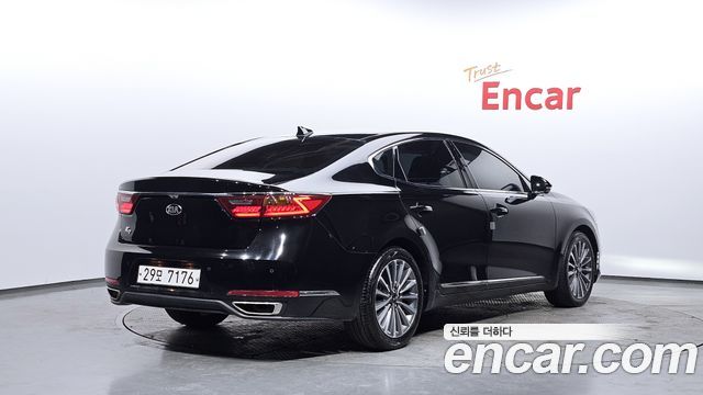 Kia K7 2017 — photo 2