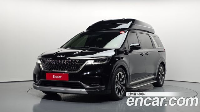 Kia Canival 2022 — photo 1