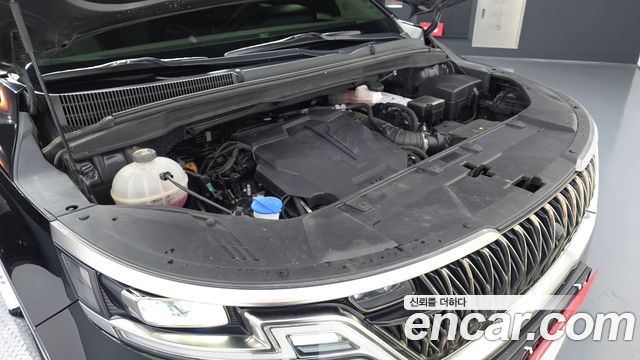 Kia Canival 2022 — photo 6