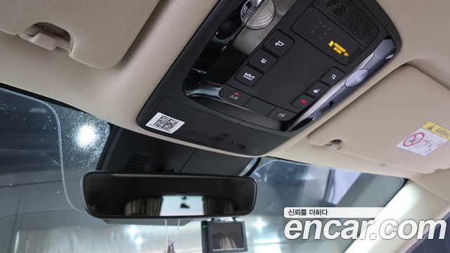 Kia Canival 2022 — photo 19