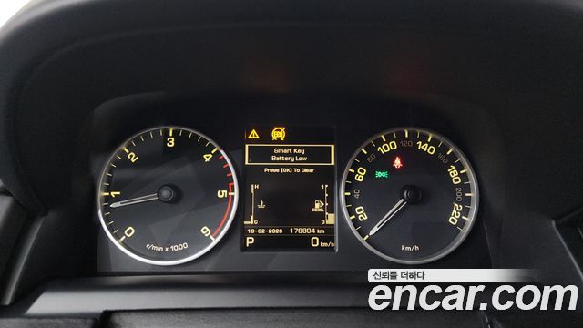 Land Rover Discovery 2016 — photo 8