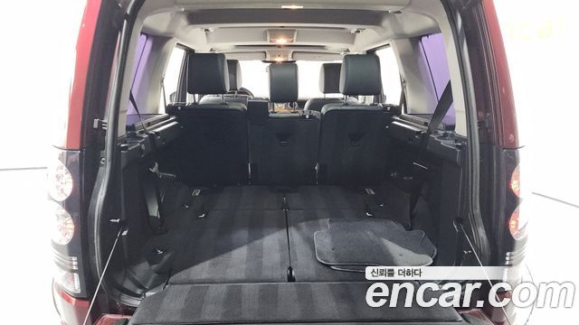 Land Rover Discovery 2016 — photo 20