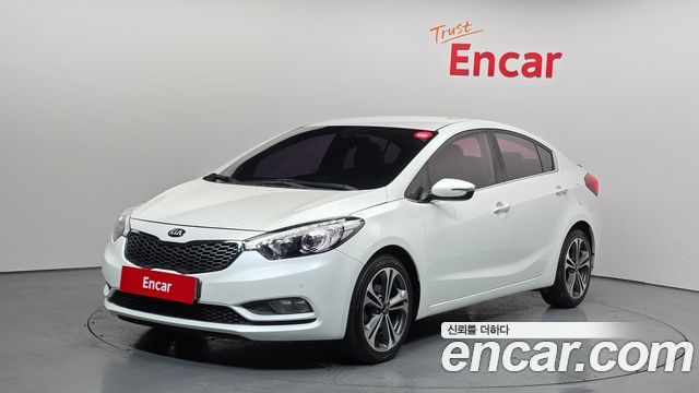 Kia K3 2015 — photo 1