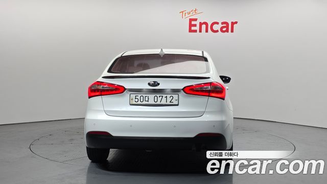 Kia K3 2015 — photo 4