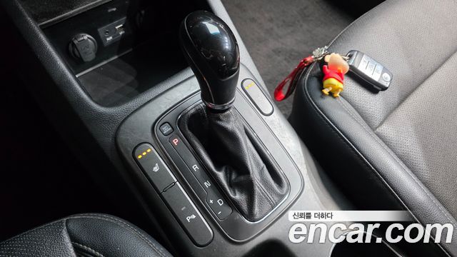 Kia K3 2015 — photo 9