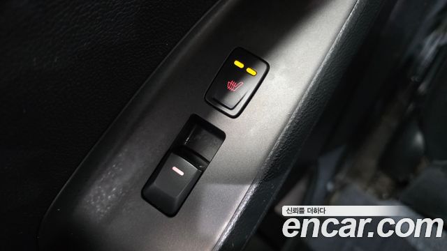 Kia K3 2015 — photo 18