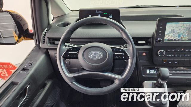 Hyundai Staria 2023 — photo 13