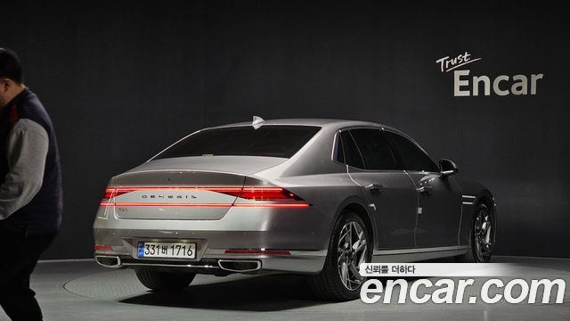 Genesis G90 2025 — photo 2